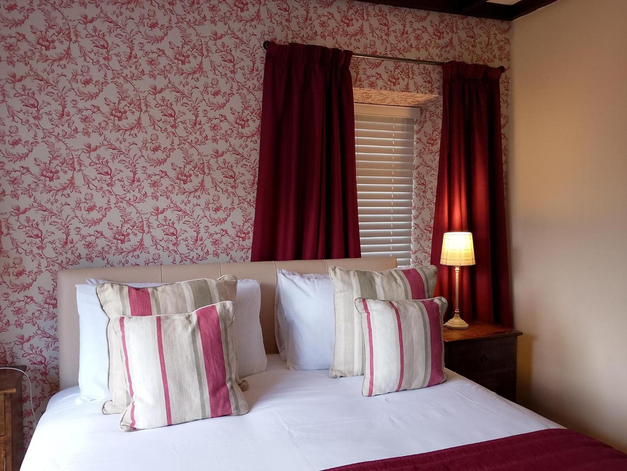 Smiddy House Bed & Breakfast สปีนบริดจ์ ภายนอก รูปภาพ